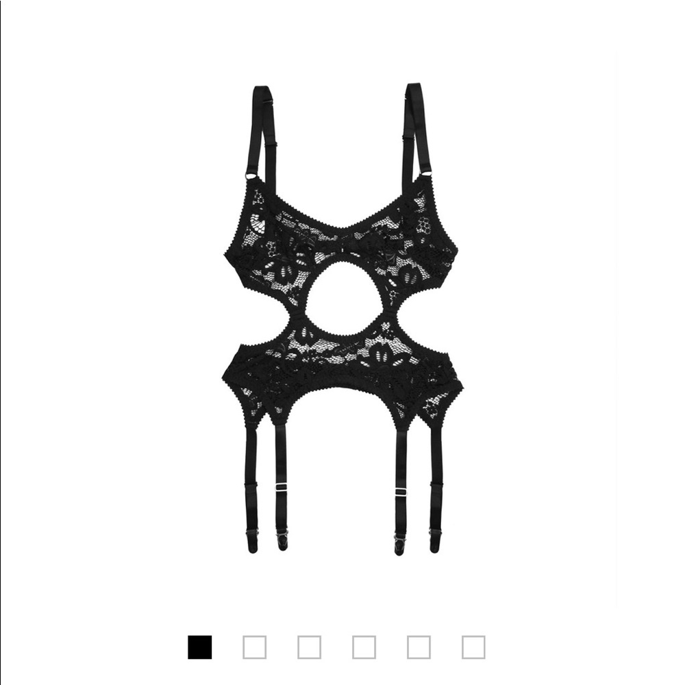 Lingerie- Black Lace Bodysuit - Picture 4 of 4